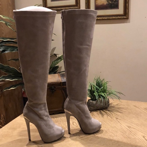 Luichiny Women's Case Closed Snow Boot - Picture 12 of 15